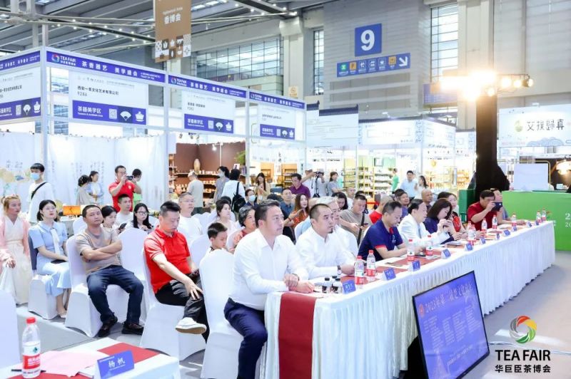 庆祝2023年第三届楚文化论坛在中国深圳会展中心成功举办 第四届楚文化论坛再见(图9) 庆祝2023年第三届楚文化论坛在中国深圳会展中心成功举办 第四届楚文化论坛再见(图9)