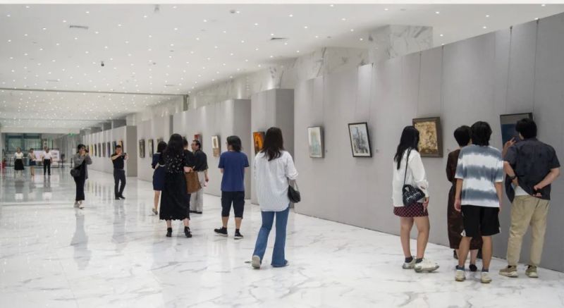 2023年深圳(宝安)重点作者美术创作提升工程一一第八期学员综合材料绘画作品汇报展(图6) 2023年深圳(宝安)重点作者美术创作提升工程一一第八期学员综合材料绘画作品汇报展(图6)