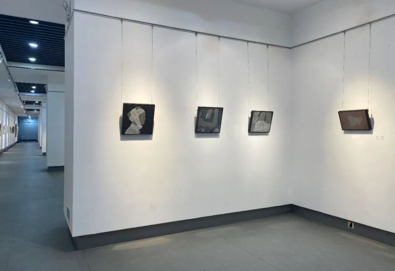 “美丽重生——中国暨深圳·宝安女画家优秀作品邀请展”在宝安图书馆开幕(图10)