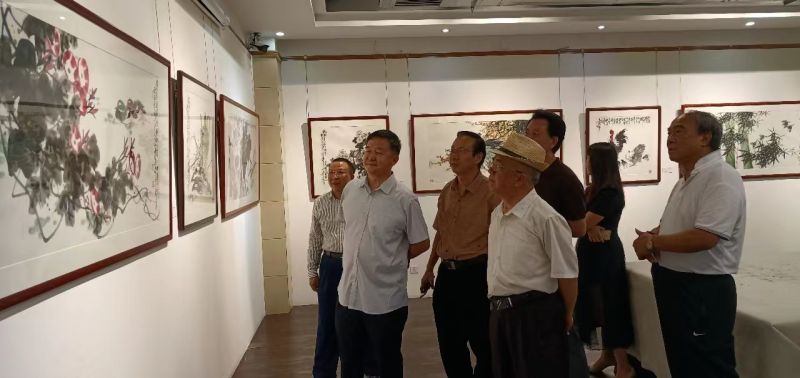 “绿海清音——卓素铭花鸟画展”在宝安区一雍美术馆成功举办(图3)