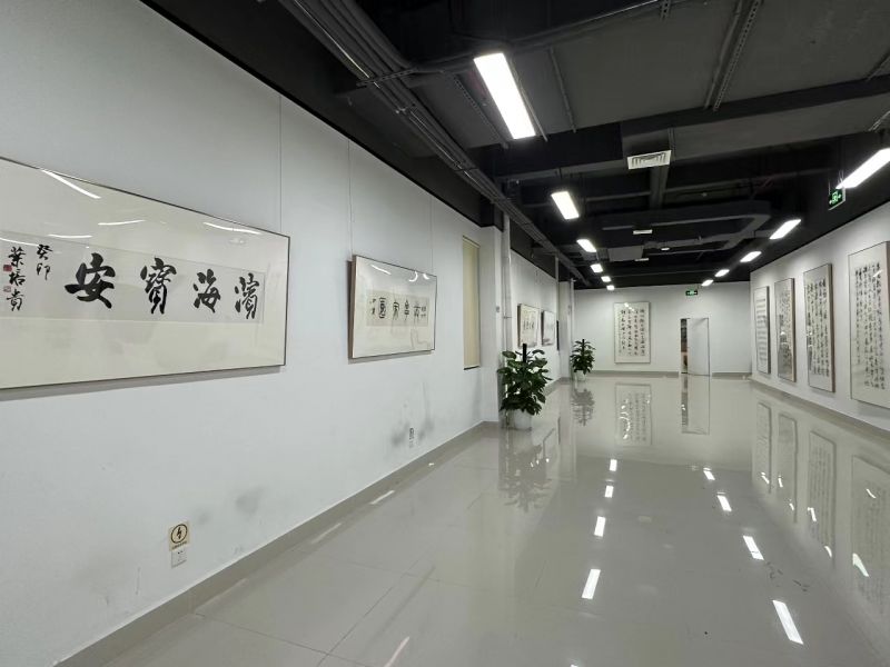 56件精品聚焦宝安时代风貌 “名家宝安行”巡展走进福海、石岩街道(图4) 56件精品聚焦宝安时代风貌 “名家宝安行”巡展走进福海、石岩街道(图4)