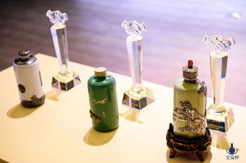 第四届全国金缮锔瓷手艺“宝安杯”大赛获奖作品揭晓(图10) 第四届全国金缮锔瓷手艺“宝安杯”大赛获奖作品揭晓(图10)