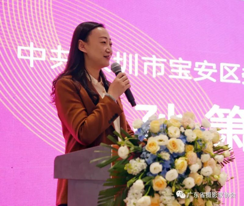 广东省第29届摄影展览开幕暨颁奖仪式宝安区美术馆隆重举行(图3) 广东省第29届摄影展览开幕暨颁奖仪式宝安区美术馆隆重举行(图3)