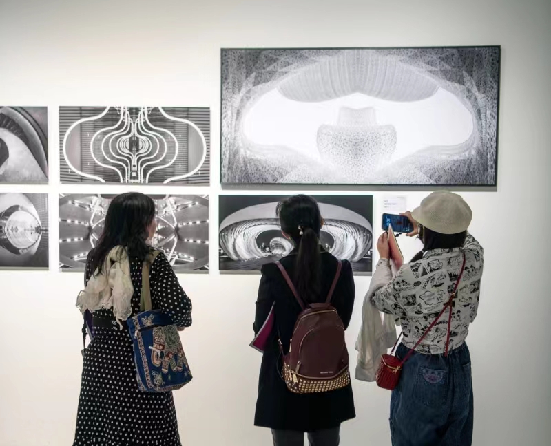 广东省第29届摄影展览开幕暨颁奖仪式宝安区美术馆隆重举行(图11) 广东省第29届摄影展览开幕暨颁奖仪式宝安区美术馆隆重举行(图11)