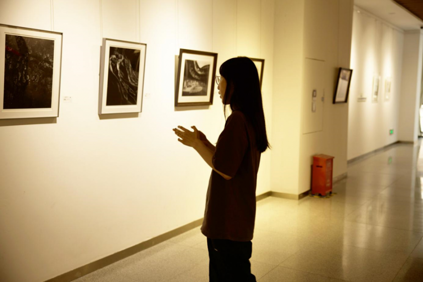 唯美同行——王文舵摄影工作室创作实验展在宝安成功举办(图2) 唯美同行——王文舵摄影工作室创作实验展在宝安成功举办(图2)