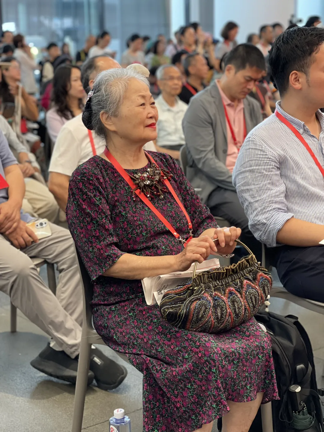 台湾艺术家朱丽丽《天地人》三件作品参展第十四届全国美展(图3) 台湾艺术家朱丽丽《天地人》三件作品参展第十四届全国美展(图3)