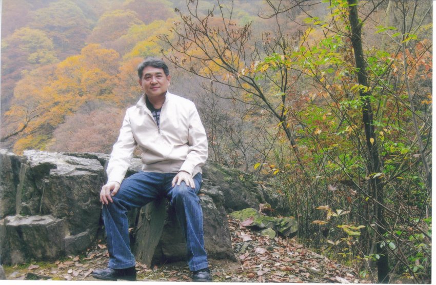 《情怀》诗集选读--关于重阳的诗(图2) 《情怀》诗集选读--关于重阳的诗(图2)