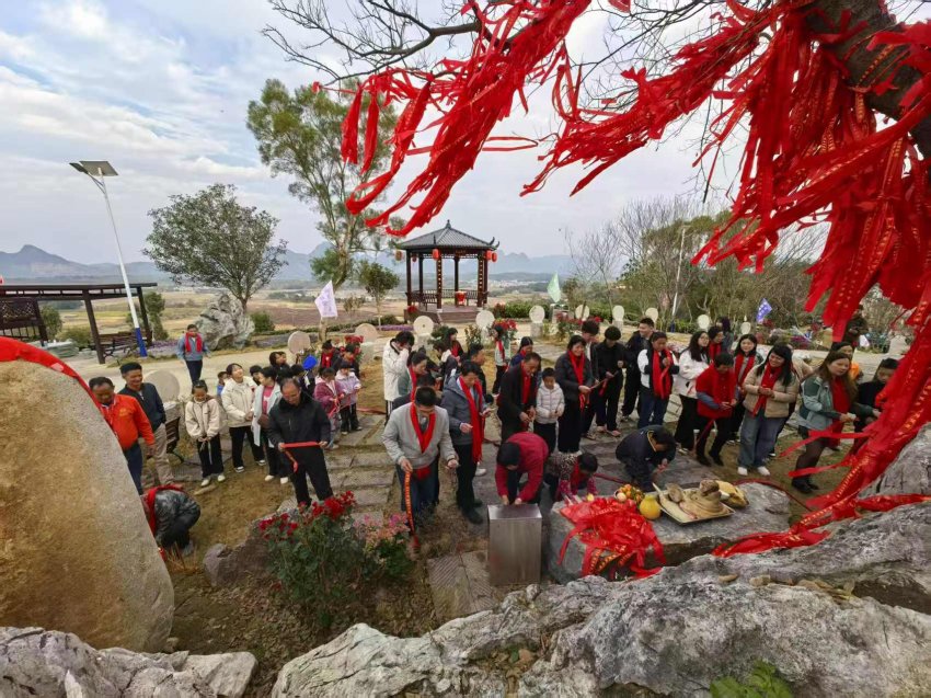 茶趣园景区尾牙宴年会活动精彩纷呈(图5) 茶趣园景区尾牙宴年会活动精彩纷呈(图5)