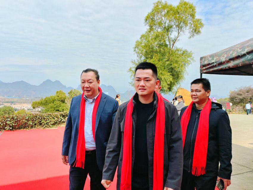 英德茶趣园景区正月初一迎客流高峰2188人次 市镇领导一线关怀助力乡村振兴发展(图3) 英德茶趣园景区正月初一迎客流高峰2188人次 市镇领导一线关怀助力乡村振兴发展(图2)