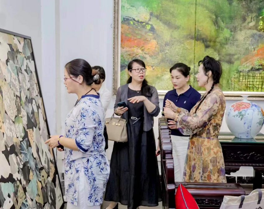        春日印象——张玉馨美术作品展在宝安旭生美术馆开展(图1)