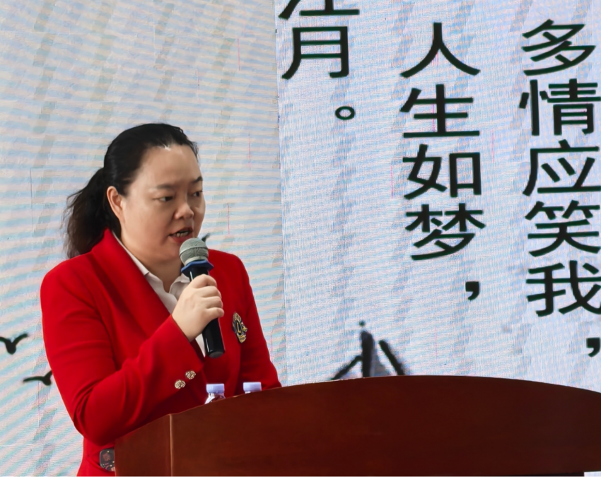 东坡诗心,人生境界 “芬芳诗社”深读诗会文化沙龙东坡诗词主题分享活动举办(图4) 东坡诗心,人生境界 “芬芳诗社”深读诗会文化沙龙东坡诗词主题分享活动举办(图4)