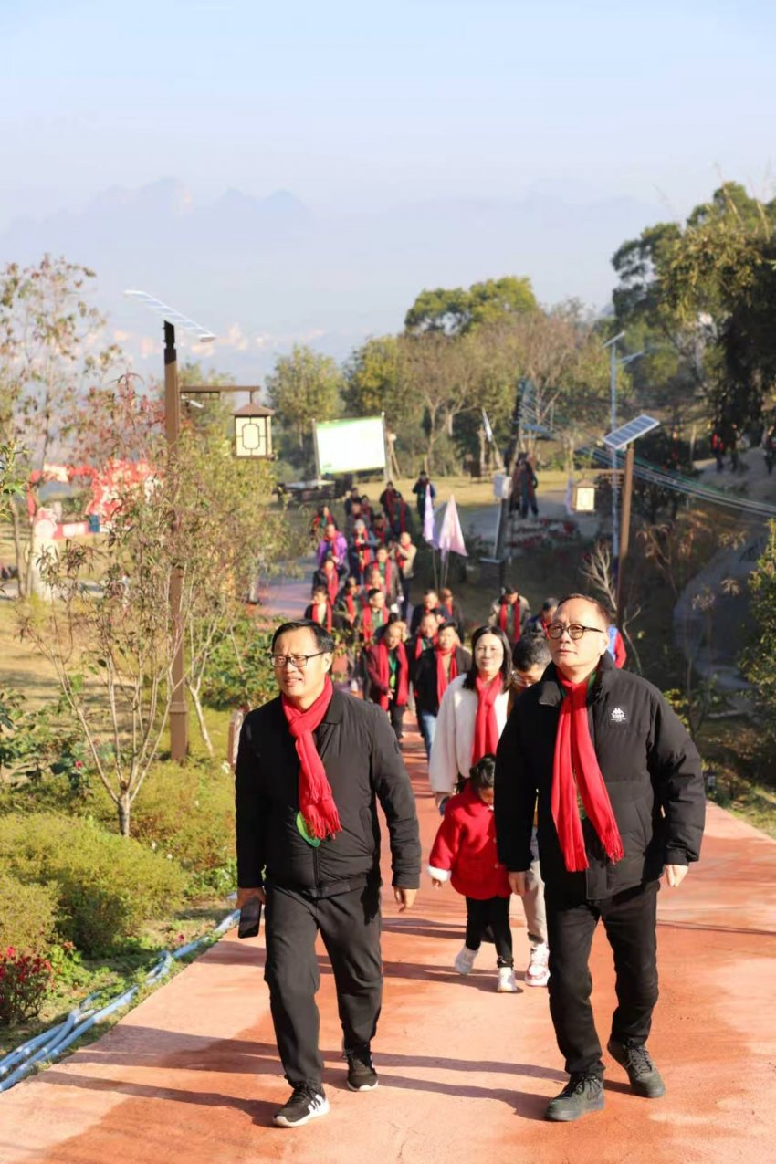 英洲红股份公司签署五项战略协议,深化农文旅产业融合(图7) 英洲红股份公司签署五项战略协议,深化农文旅产业融合(图7)