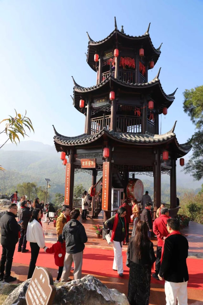 英洲红2026新春团拜会圆满举行 茶趣园里奏响农文旅融合新乐章(图5)