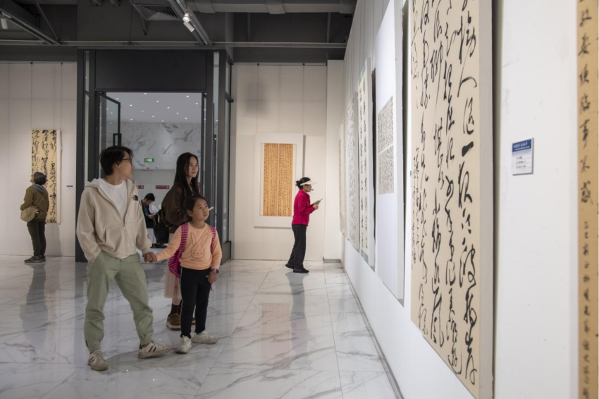 松岗街道优秀书法作品展在宝安美术馆开幕(图12)