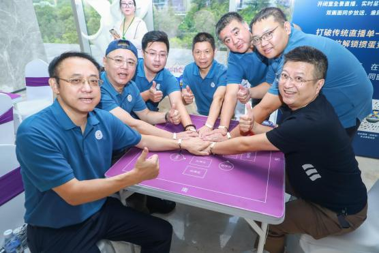 “掼”军加冕 81校神仙打架！腾讯大掼蛋杯第三届深圳高校校友掼牌团体赛收官(图3)