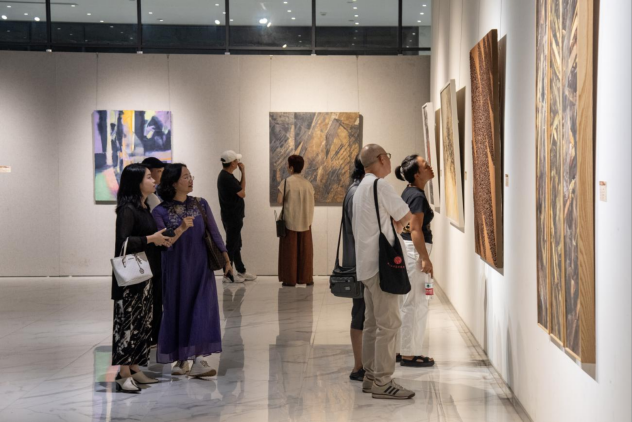 百件佳作叠叙岭南文脉·广东省综合材料绘画作品邀请展落地宝安(图5) 百件佳作叠叙岭南文脉·广东省综合材料绘画作品邀请展落地宝安(图5)