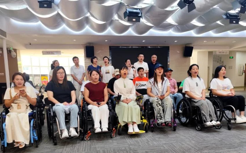 【以声逐光·同心放歌】深圳逐光残疾人合唱项目预演排练活动在福田文化馆举行(图4)