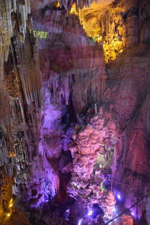 广西第一个宫殿式八亿年前溶洞长乐宫今日开业迎客(图5) 广西第一个宫殿式八亿年前溶洞长乐宫今日开业迎客(图5)