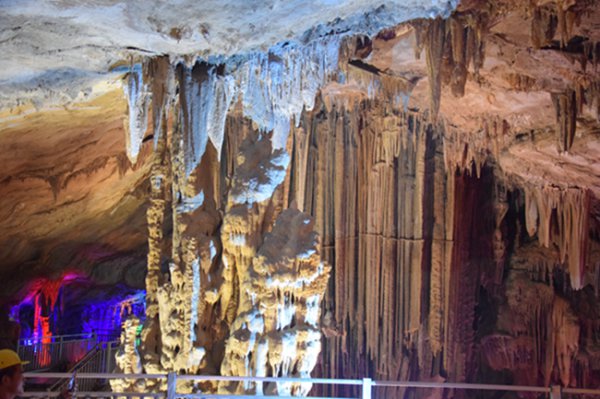 广西第一个宫殿式八亿年前溶洞长乐宫今日开业迎客(图14) 广西第一个宫殿式八亿年前溶洞长乐宫今日开业迎客(图14)