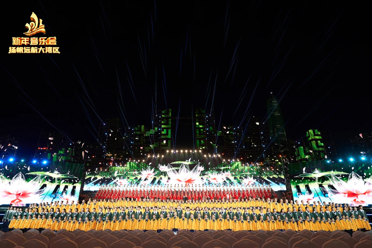 东莞小玉兰舞蹈学子登上中央电视台2021新年晚会(图2) 东莞小玉兰舞蹈学子登上中央电视台2021新年晚会(图2)