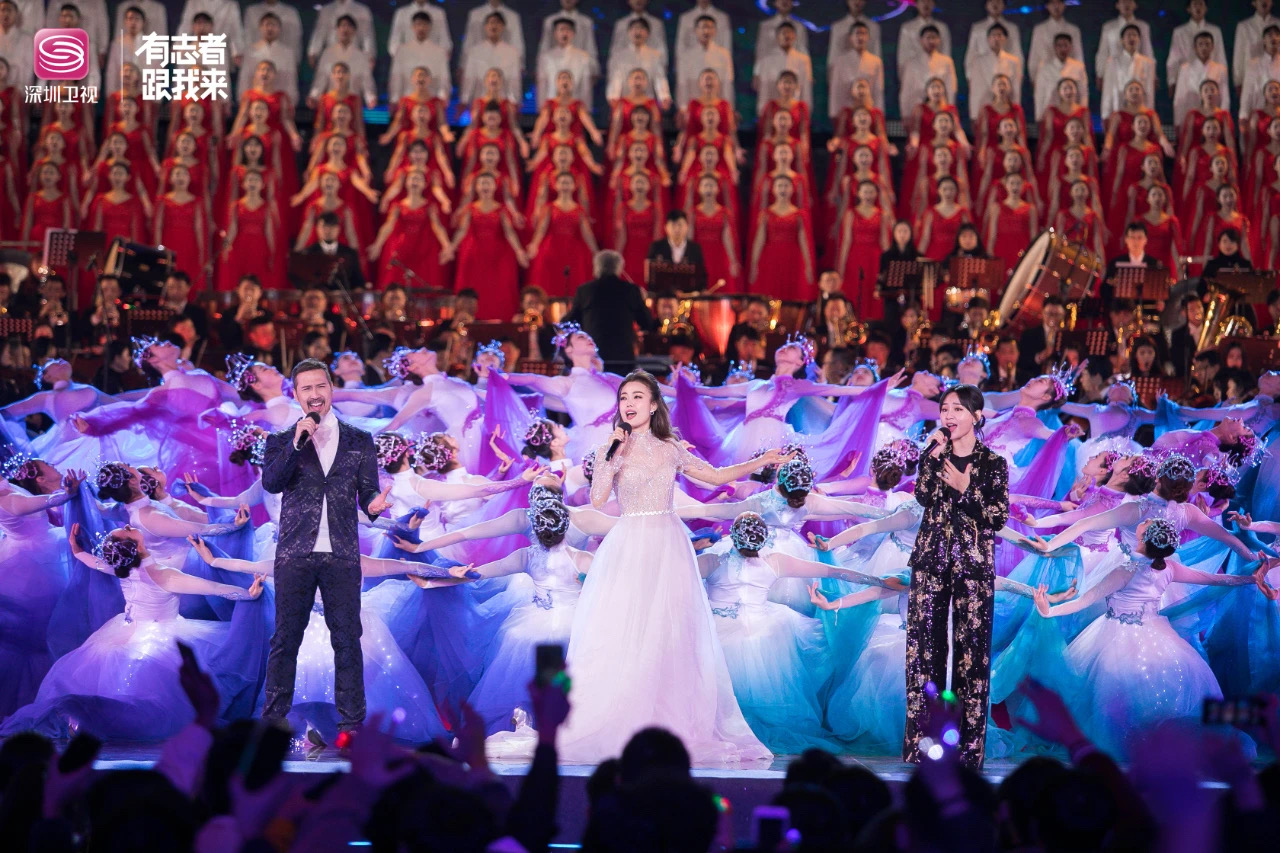 东莞小玉兰舞蹈学子登上中央电视台2021新年晚会(图4) 东莞小玉兰舞蹈学子登上中央电视台2021新年晚会(图4)