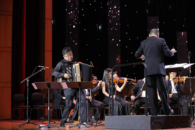 2021第四届深圳宝安国际手风琴艺术周“线上”开幕(图1) 2021第四届深圳宝安国际手风琴艺术周“线上”开幕(图1)