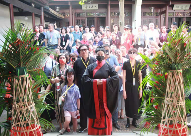 纪念王船山诞辰402周年,【千禧古境根宫书院】【文和书院】 赴长沙岳麓书院船山学社,礼拜大儒王船山先生(图3) 纪念王船山诞辰402周年,【千禧古境根宫书院】【文和书院】 赴长沙岳麓书院船山学社,礼拜大儒王船山先生(图3)