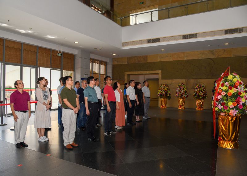 深入探触广阔岭南大地和历史深处(图7) 深入探触广阔岭南大地和历史深处(图7)