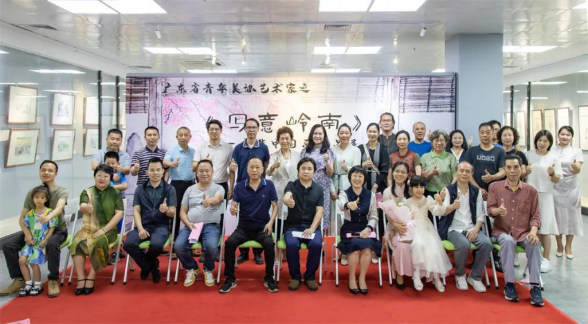 “写意岭南”李华中国画作品绘就岭南底蕴与风情(图3) “写意岭南”李华中国画作品绘就岭南底蕴与风情(图3)